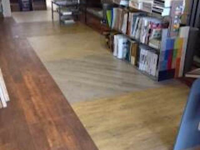 Hampstead Showroom 11