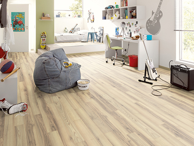 Egger - H1084 Alberta Oak, Wood Flooring