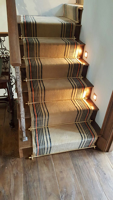 Beige-Carpet-Runner-with-Some-Stripes-03