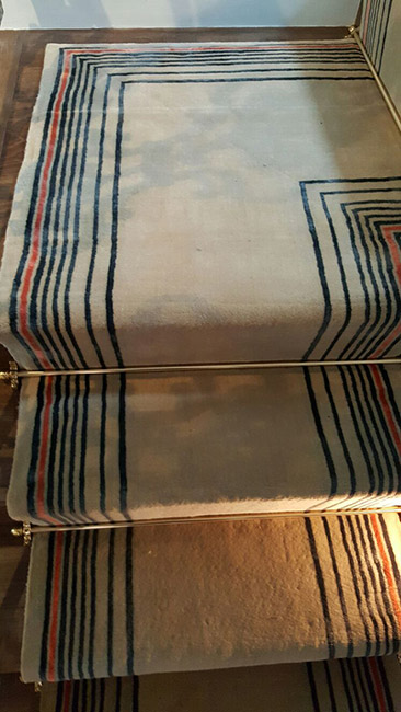 Beige-Carpet-Runner-with-Some-Stripes-05