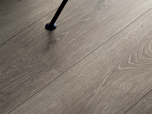 Pergo – Laminate – Classic Plank 2V – L0X04-01802