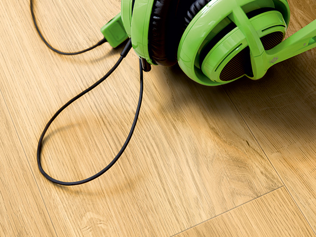 Pergo – Vinyl – Classic Plank – VXX07-40023