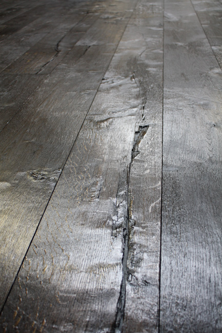 Rover's Flooring - Ripped Oak - Ripped Oak No8 detailed