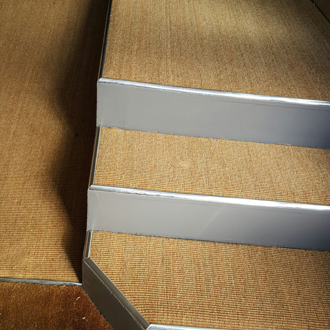 portfolio carpets golden sisal on stairs 01