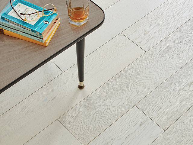 Woodpecker Flooring – Salcombe Chalked Oak