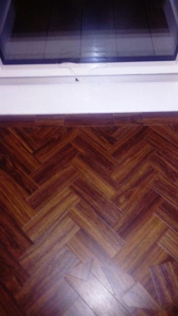 portfolio-smooth-floors-amtico-herringbone-installation-01