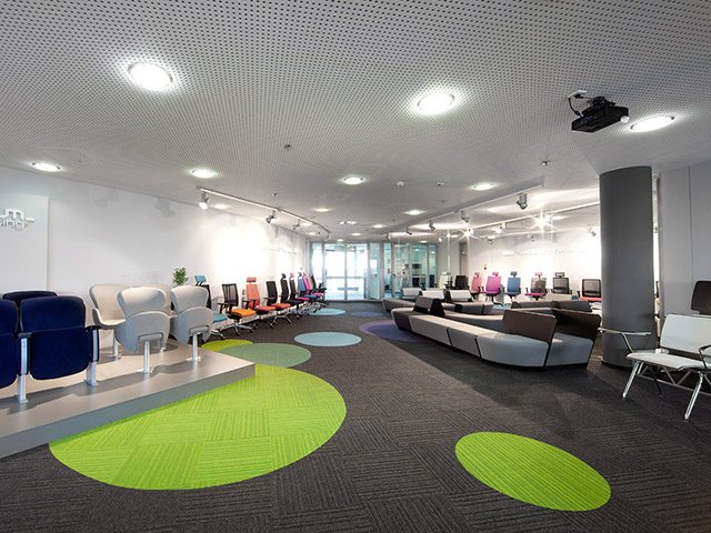 Burmatex – Structure – Lateral