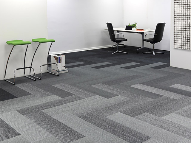 Burmatex – Tufted Loop Pile – Planks Abyss Zinc Smoke