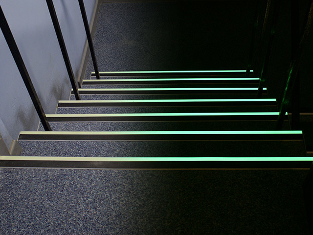 Quantum PS Ecoglo Stairs