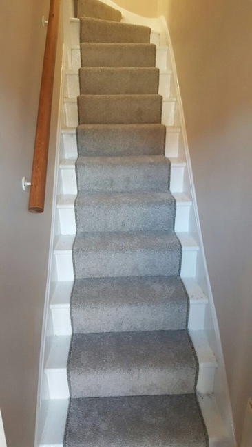 portfolio-grey-carpet-stair-runner-01