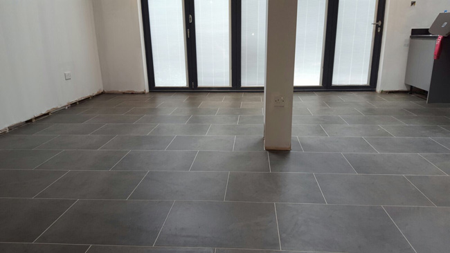 portfolio-smooth-floors-karndean-knight-tile-01