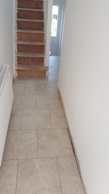 portfolio amtico light coloured-tiles areas 03