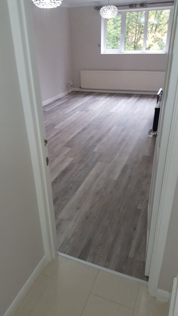 PORTFOLIO - AMTICO GREY WOOD DESIGN (1)