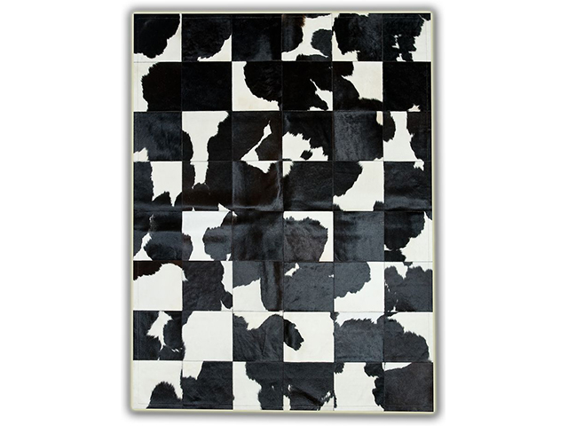 Barnscroft – Cowhide Mosaics – Bespoke Mosaic Black and White Rug