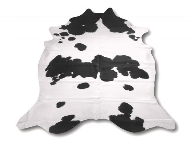 Barnscroft – Natural Cowhide Rugs – Black and White Cowhide 198 x 232 cm