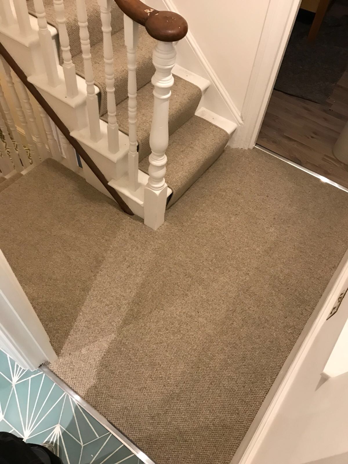 PORTFOLIO - NATURAL LOOP PILE CARPET INSTALLATION (3)