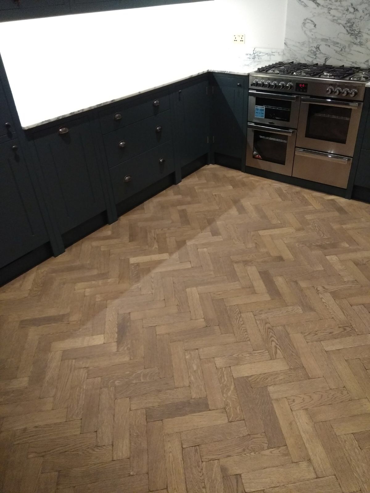 PORTFOLIO - WOOD HERRINGBONE INSTALLATION (4)