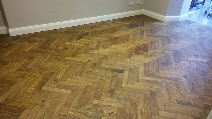 PORTFOLIO - BENOLIEL HERRINGBONE WOOD FLOOR (3)