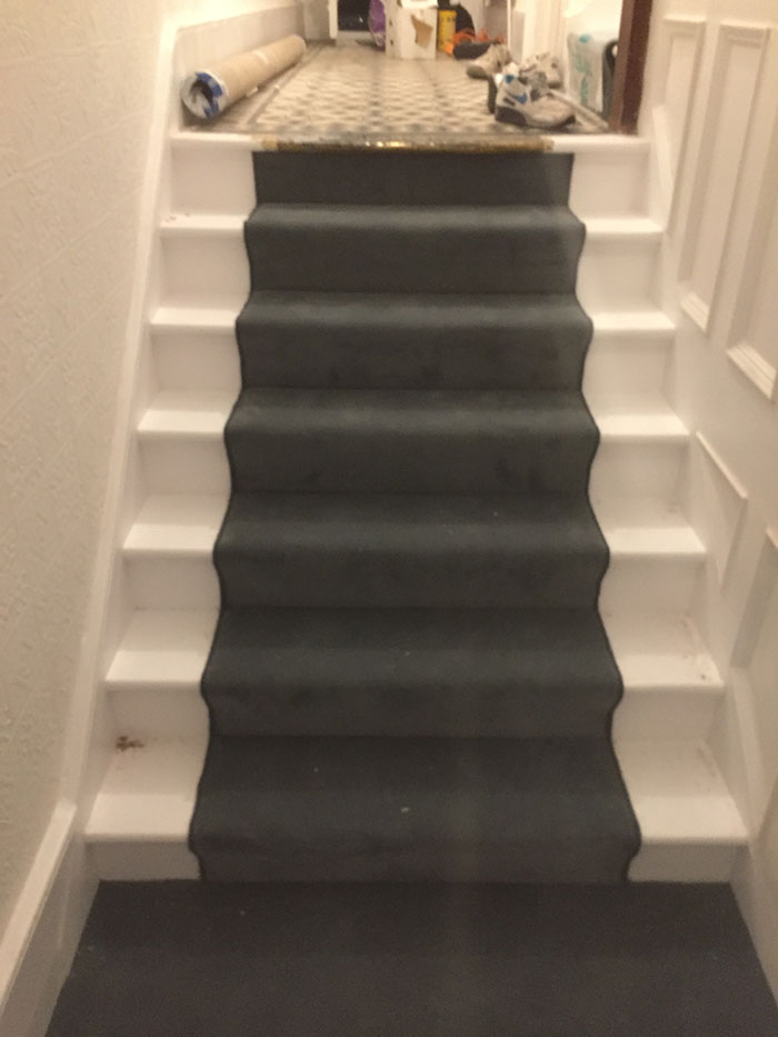 PORTFOLIO - DARK STAIR RUNNER (2)