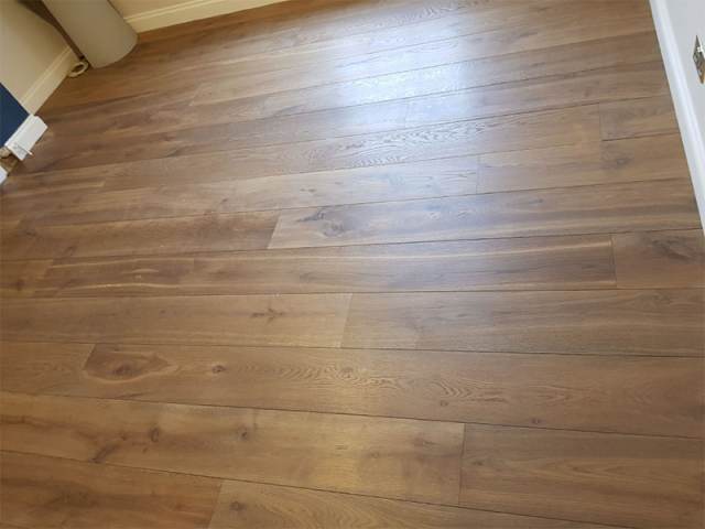 Staki Tobacco Vintage Installed In Notting Hill