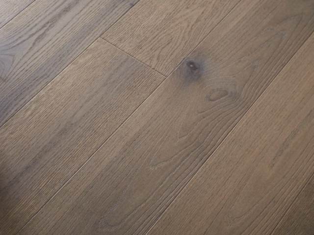 Atkinson & Kirby – 900115 Ordos Smoked Oak