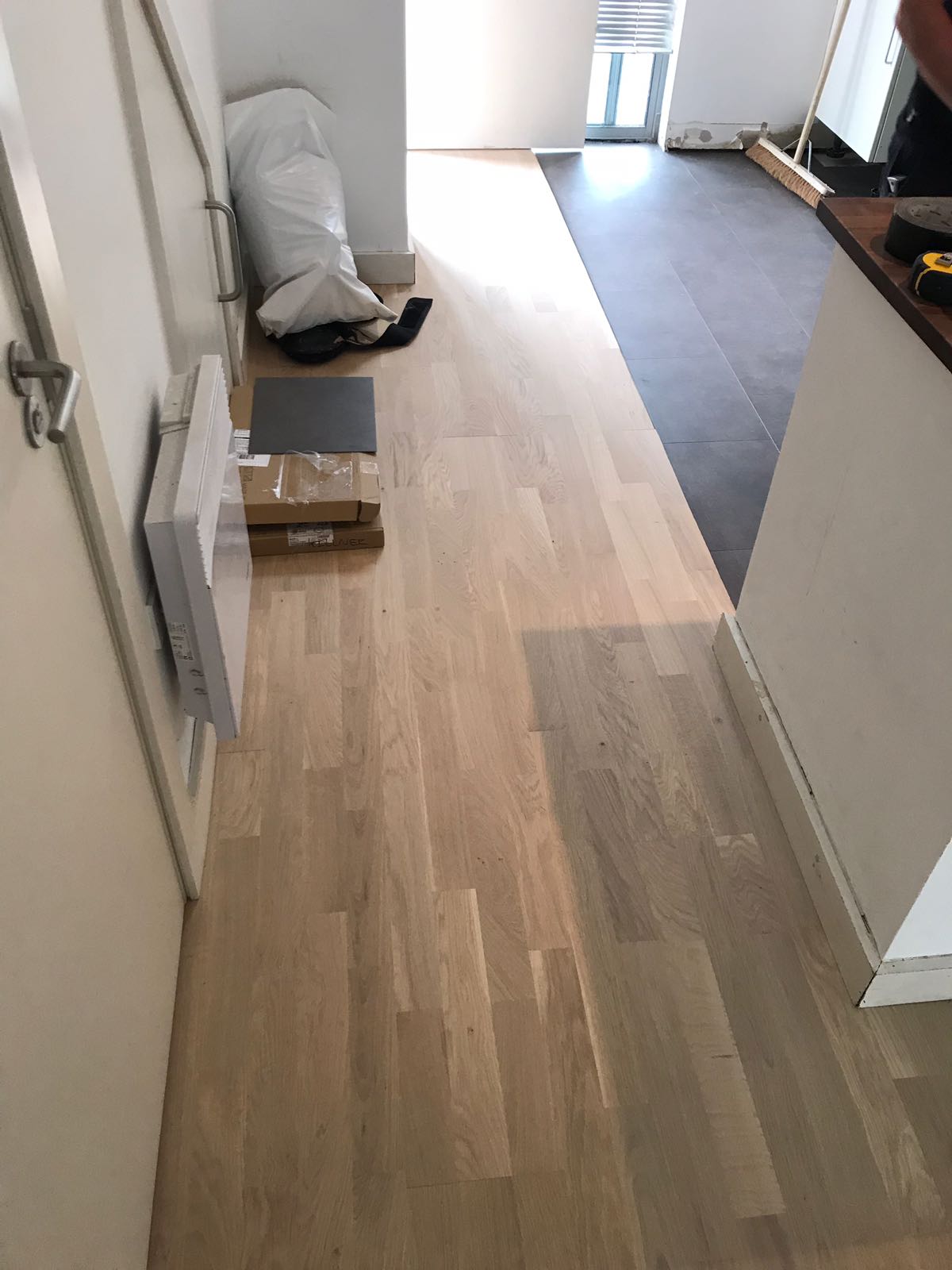 portfolio smooth and hardwood Amtico Spacia And Boen Flooring In Kensington (10)