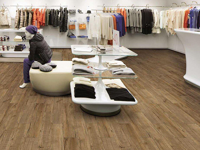 Floors For Paws – Greenwood