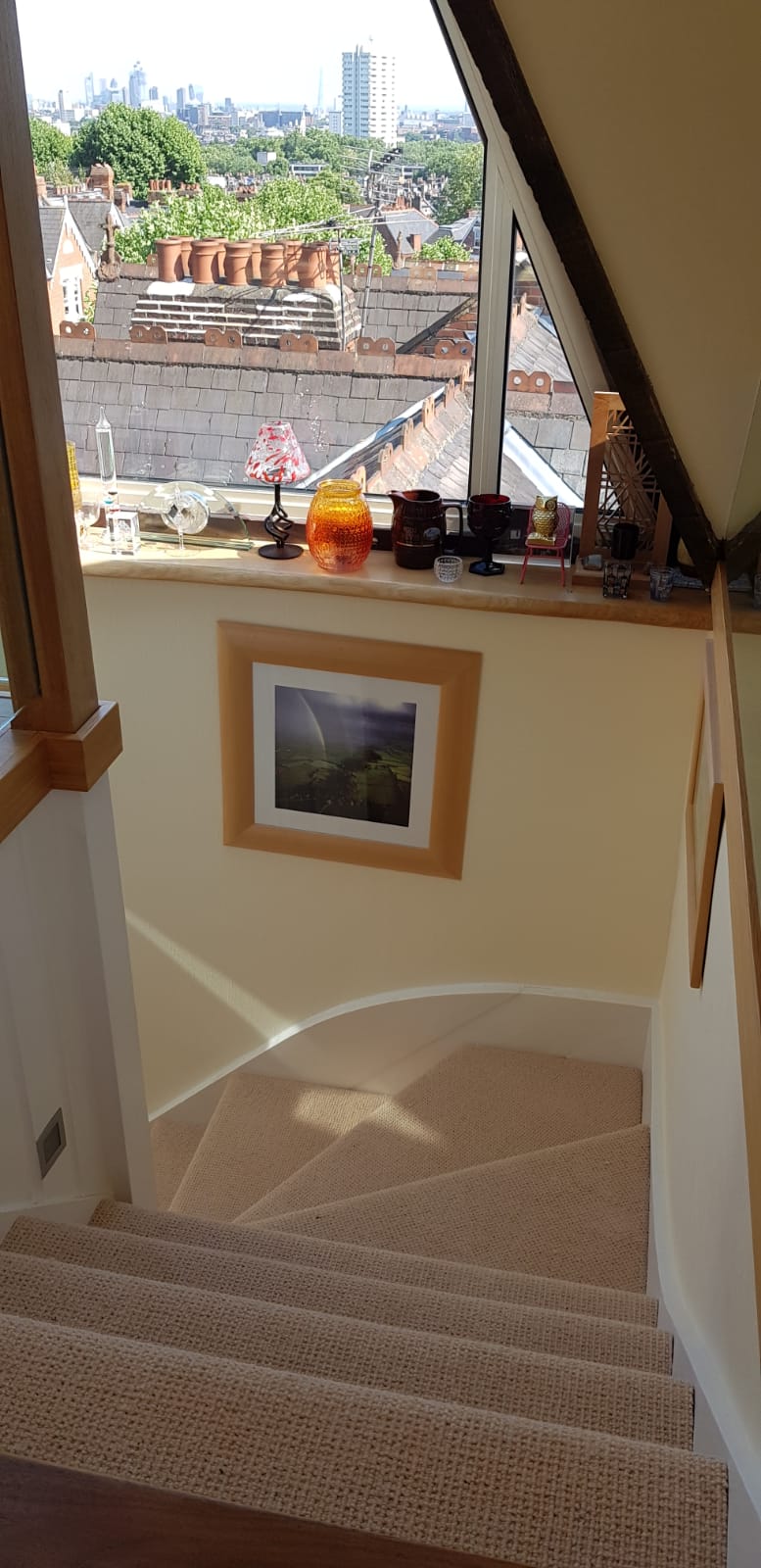 portfolio beige-carpet-installed-in-earlsfield (2)