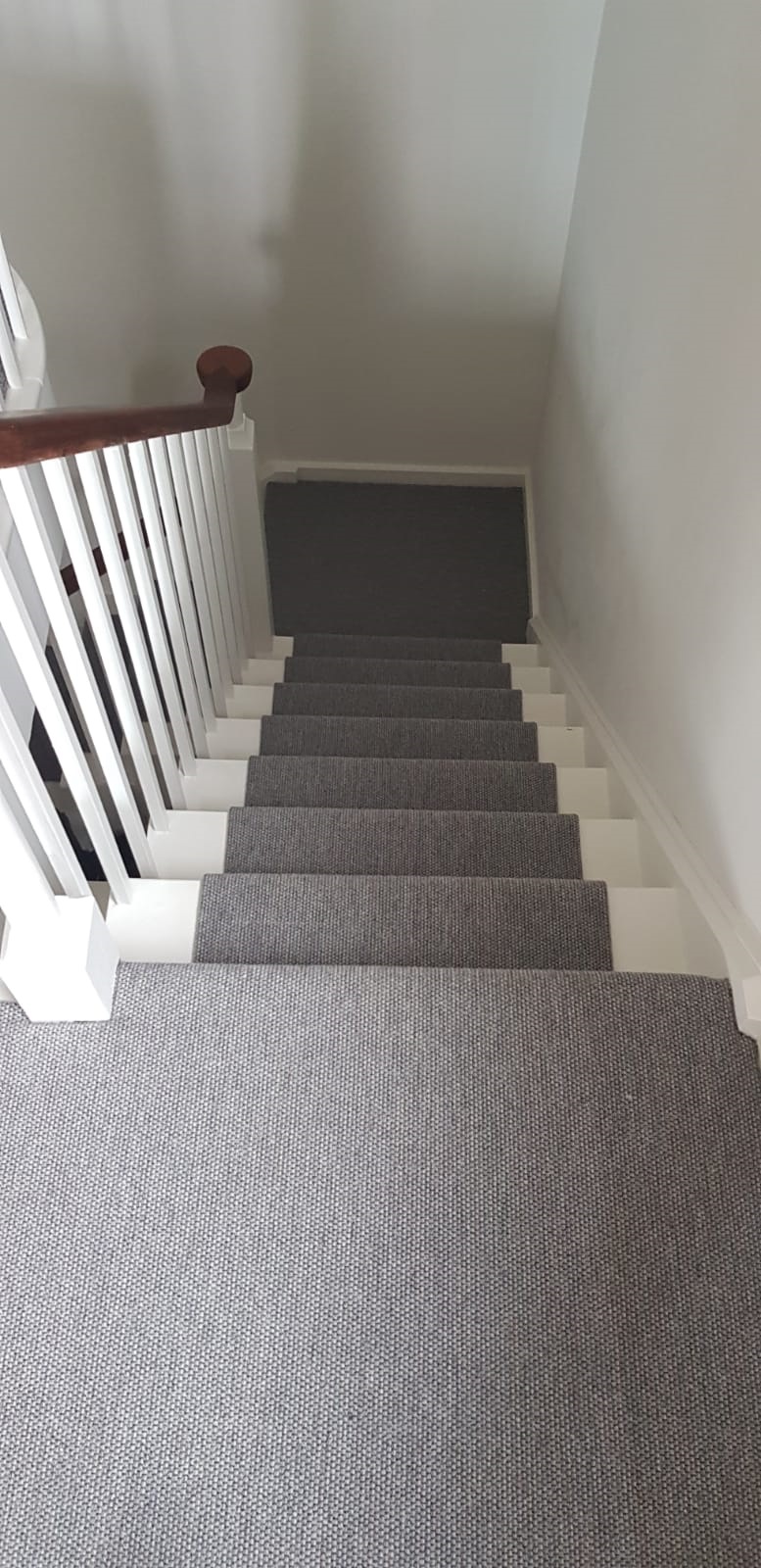 portfolio grey-carpet-installed-wembley (1)