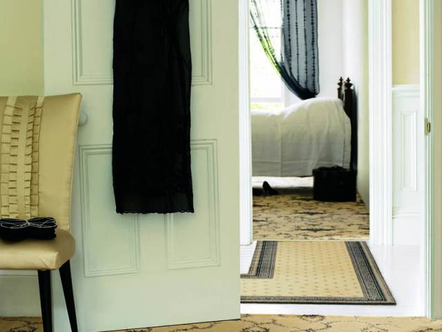 Brintons – Classic Florals Toile Papillon Black