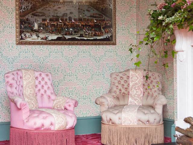 Brintons – Timorous Beasties Ruby Atholl Gardens