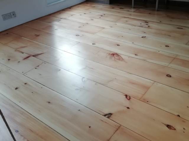 Wooden Floor Sanding & Sealing In Hackney