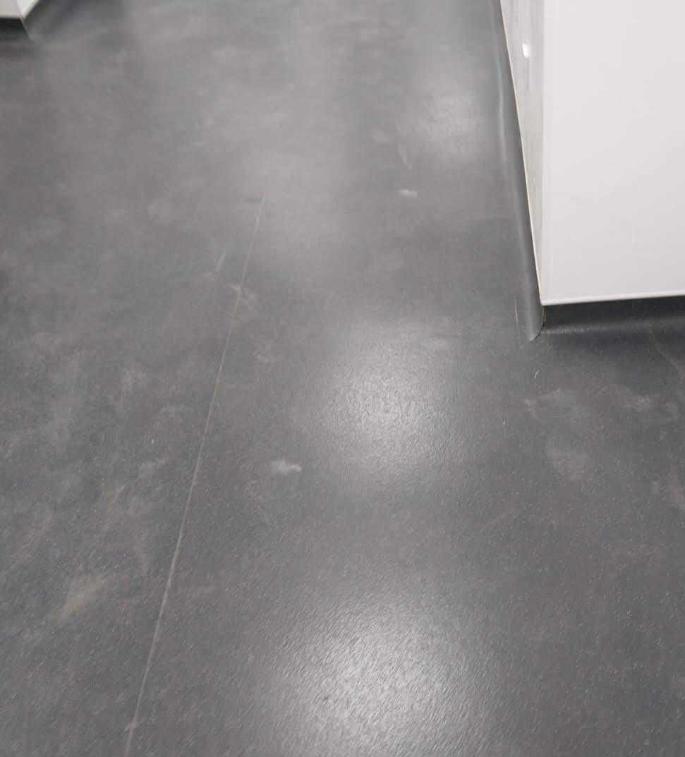 TFG SF1570 (Richmond Road, Kingston, KT2 5BW)