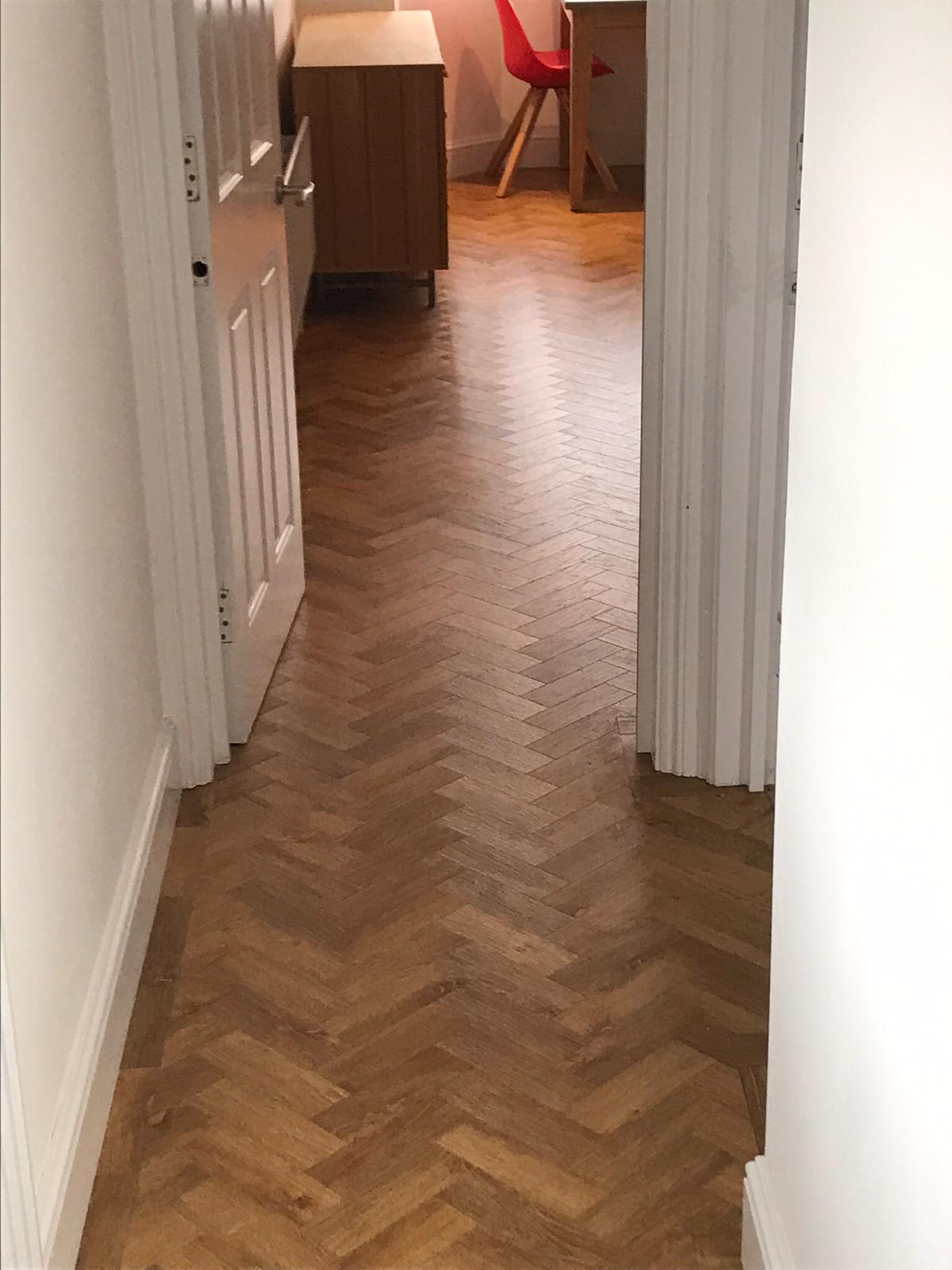 portfolio-smooth-floors-amtico-form-rural-oak-flooring-fulham (7)