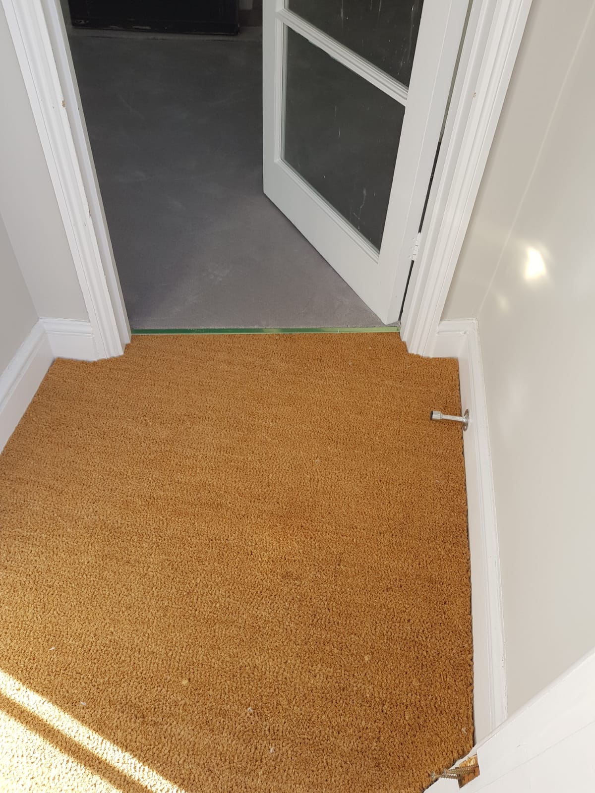 portfolio-grey-close-covered-stairs-balham (2)