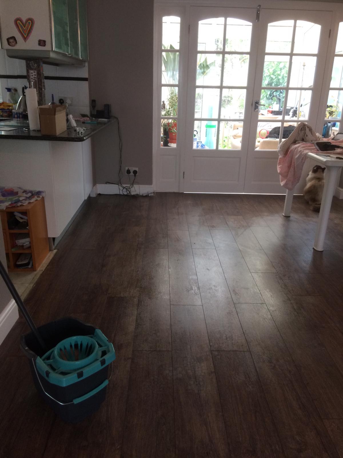 portfolio-hardwood-flooring-haro-laminate-flooring-installation-barnes (5)