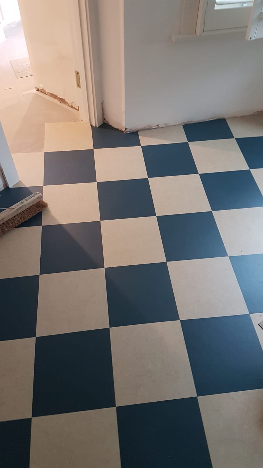 portfolio smooth floors blackwhitemarmoleumlinoleumkensington (4