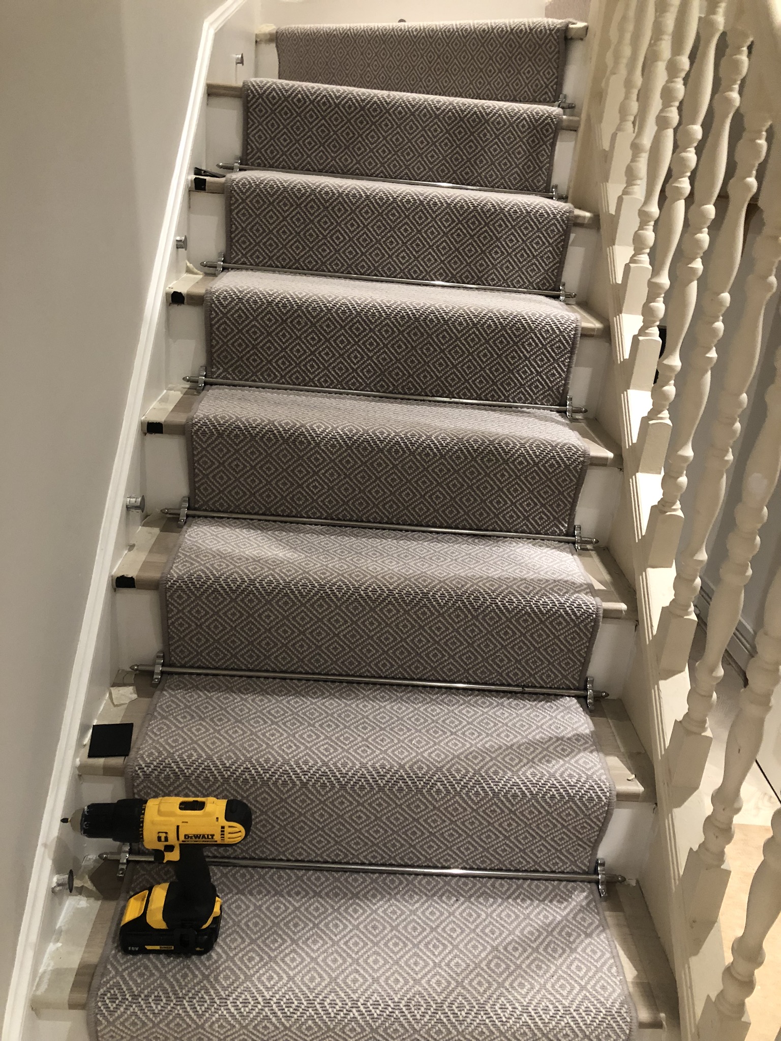 portfolio Rols Wool Carpet Gala Diamond Installation In Acton (3)