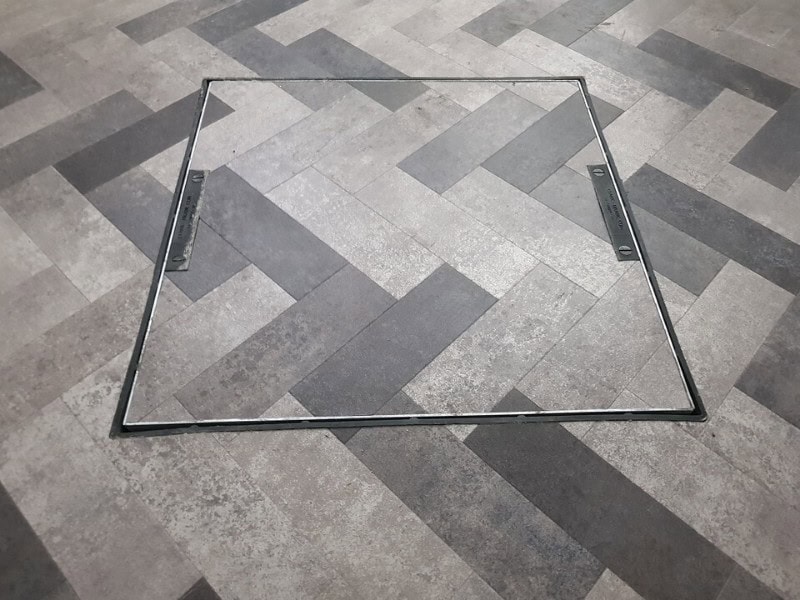 Amtico Signature, Caraway And Anise Amtico Luxury Vinyl Tiles Installed In Cambridge Street - Luxury Vinyl Tile (LVT) Flooring - Office - Commercial