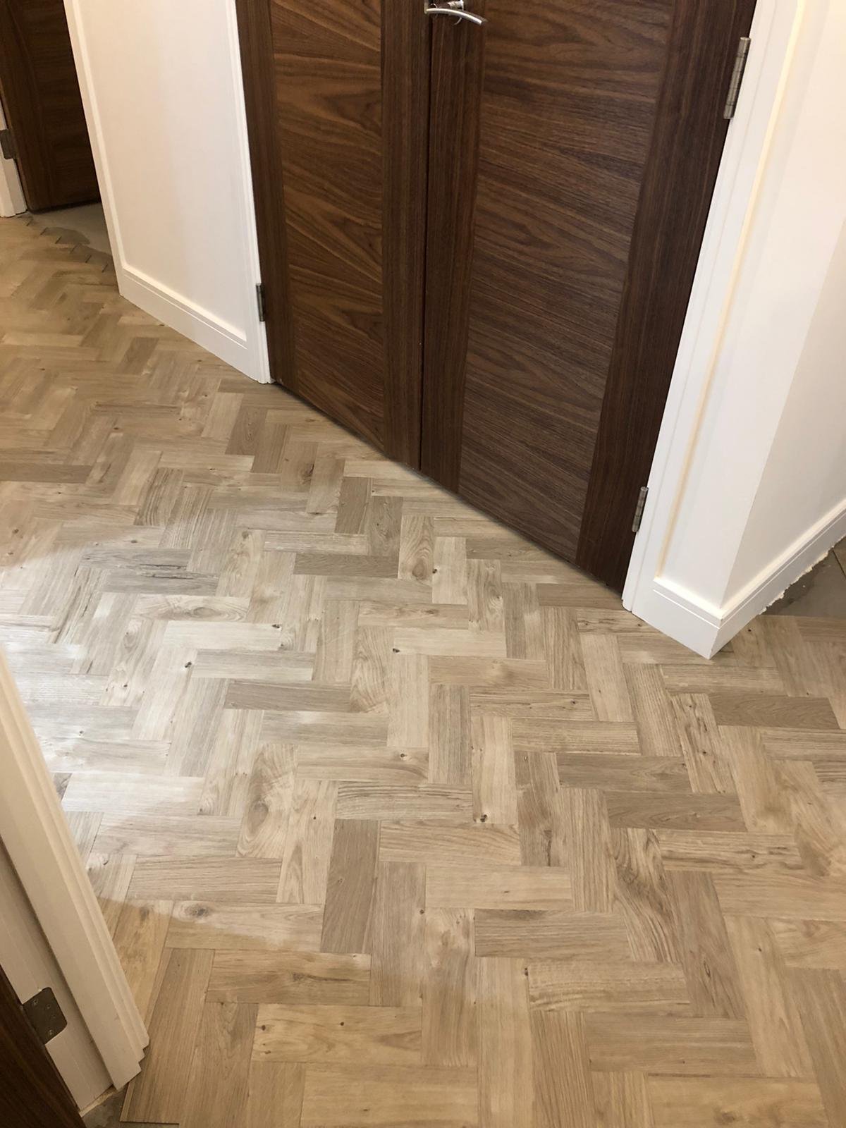 To supply & install Amtico Spacia Sun Bleached Oak luxury vinyl flooring in Kilburn 6