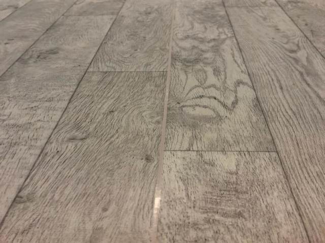 Altro Safety Vinyl Flooring to School