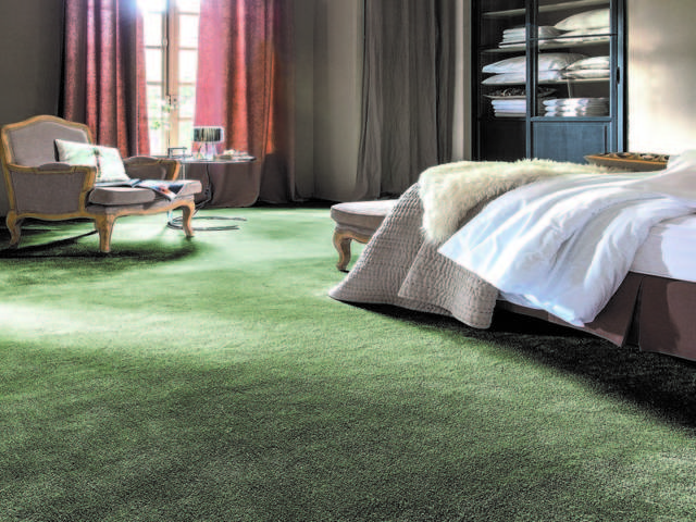 Associated Weavers – Obsession