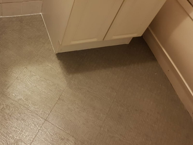 Amtico Signature Luxury Vinyl Tile In Chelsea - Luxury Vinyl Tile (LVT) Flooring - Chelsea - Home - Residential