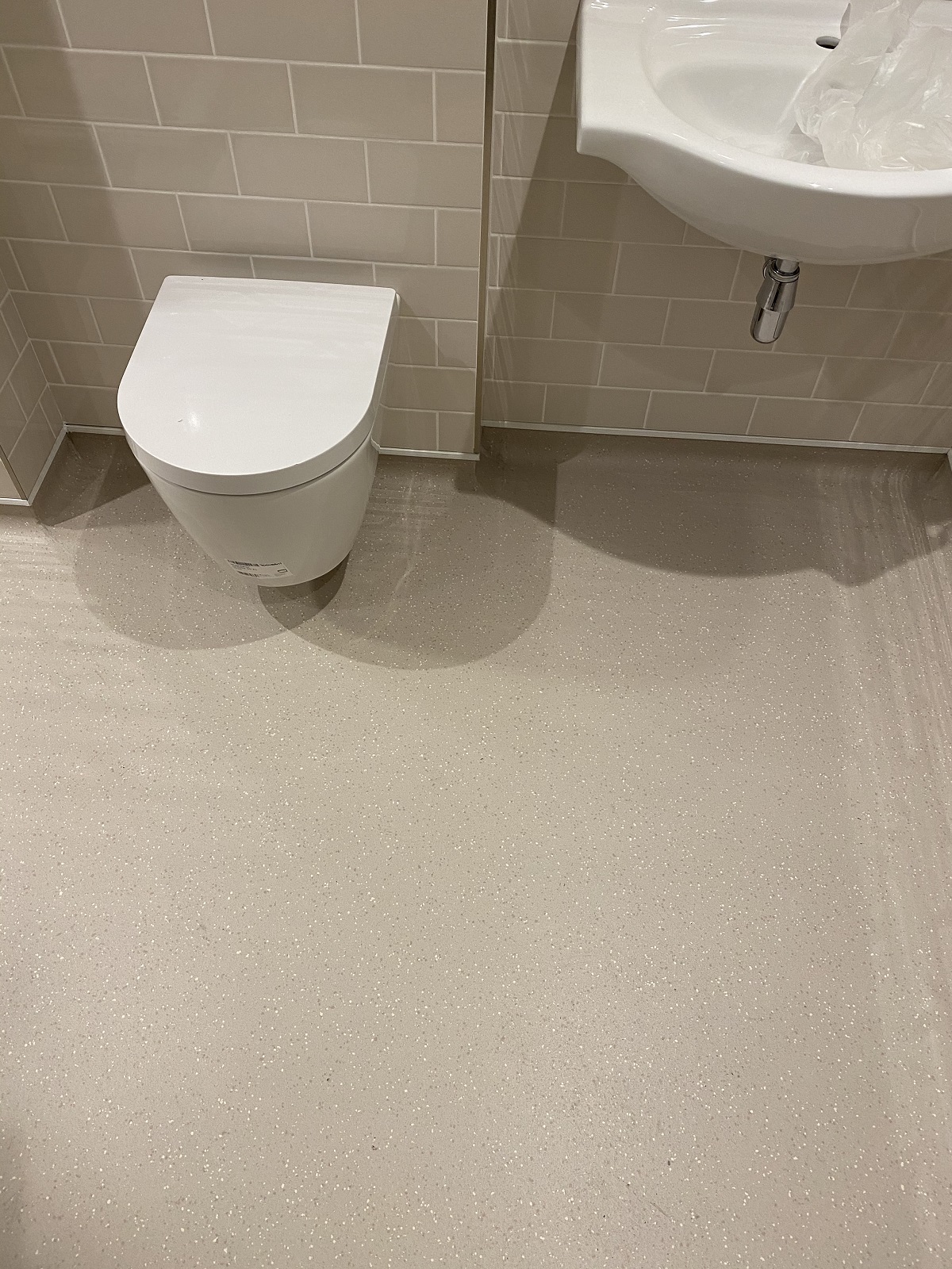 Polyflor Polysafe Verona Marshmallow Flooring in Belgravia 2