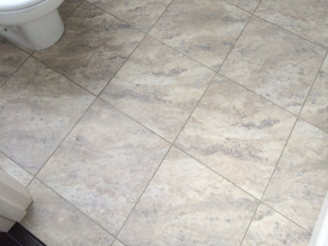 Amtico Spacia Bias Travertine Oyster Tile In Farringdon