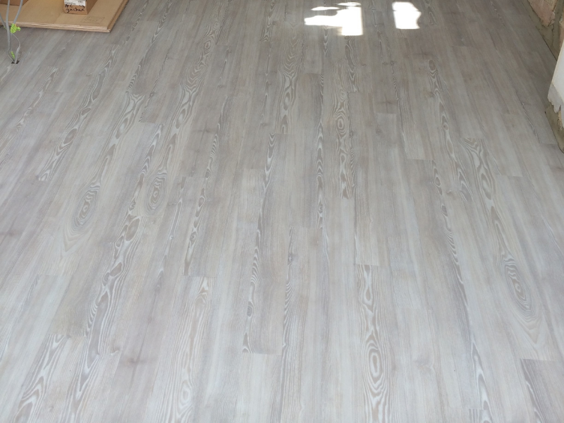 Amtico Spacia White Ash in Balham The Flooring Group