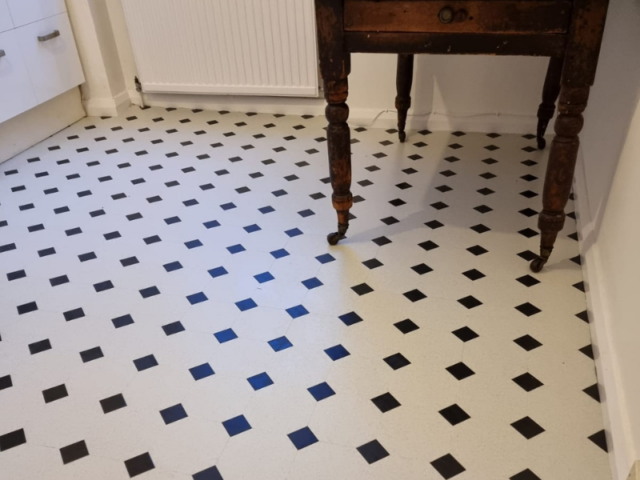 Amtico Signature Designers Choice DC305 Key Stone Luxury Vinyl Tile