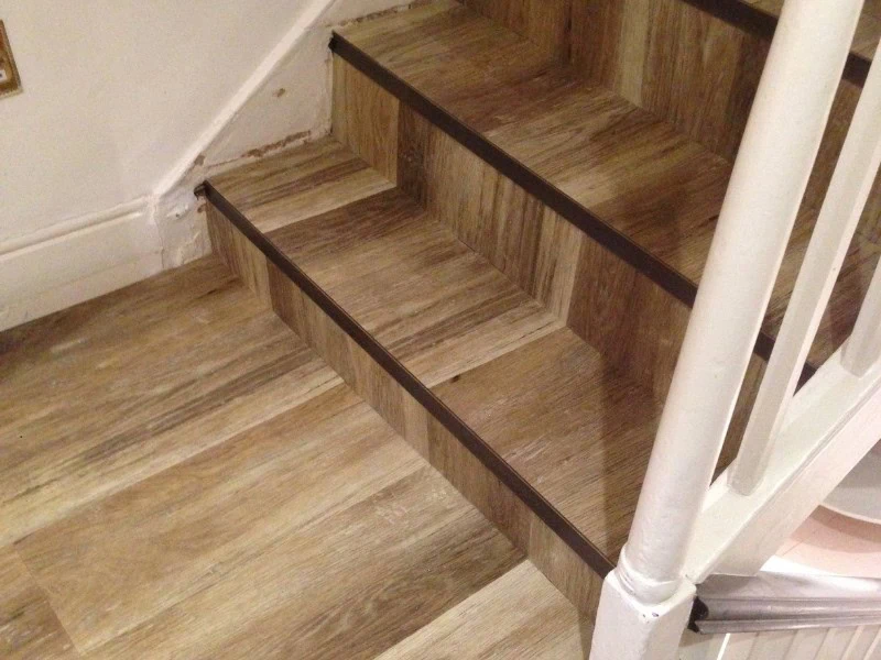 Amtico Signature Worn Oak In Notting Hill - Luxury Vinyl Tile (LVT) Flooring - Notting Hill - Home - Residential