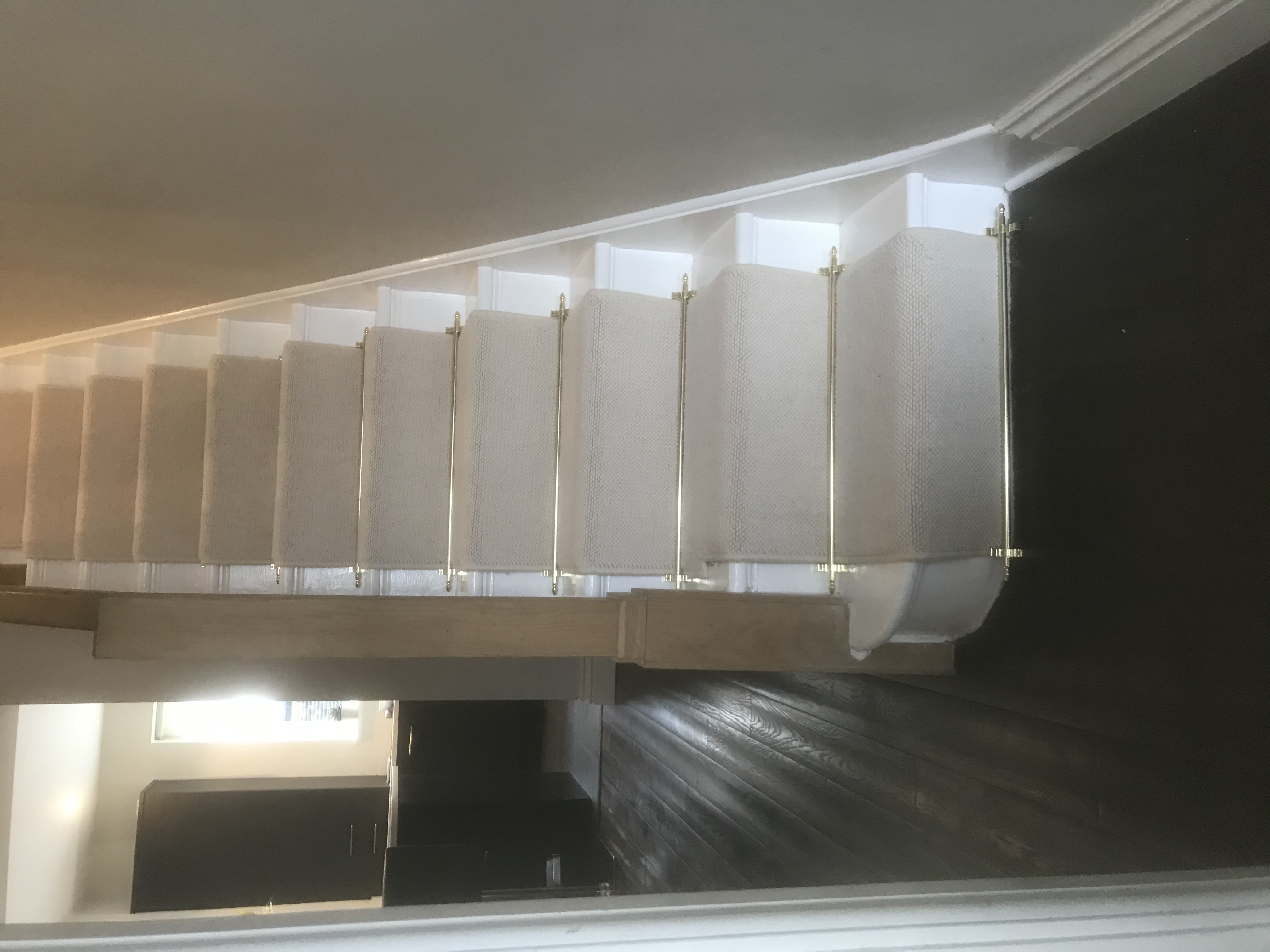 London Capri White Sand Carpet In Kings Cross 4