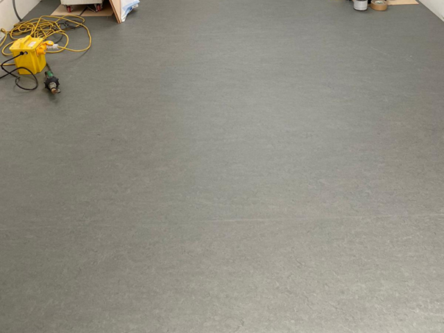 Marmoleum Marbled Dove Grey 2621 Linoleum Flooring